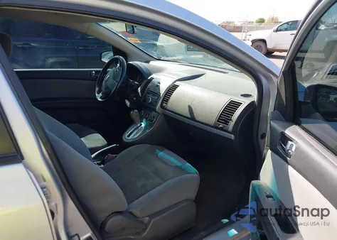 2010 Nissan Sentra 2.0Sr from USA, damaged, VIN 3N1AB6AP3AL700986